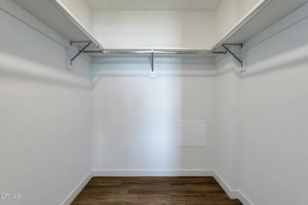 $2,500 | 18900 Parthenia Street, Unit 402, Northridge, CA 91324