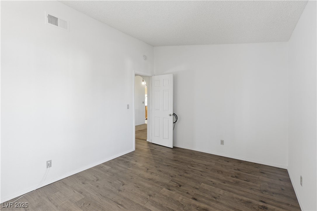 2823 Biscaya Drive Laughlin, NV 89029 - Photo 15 of 28