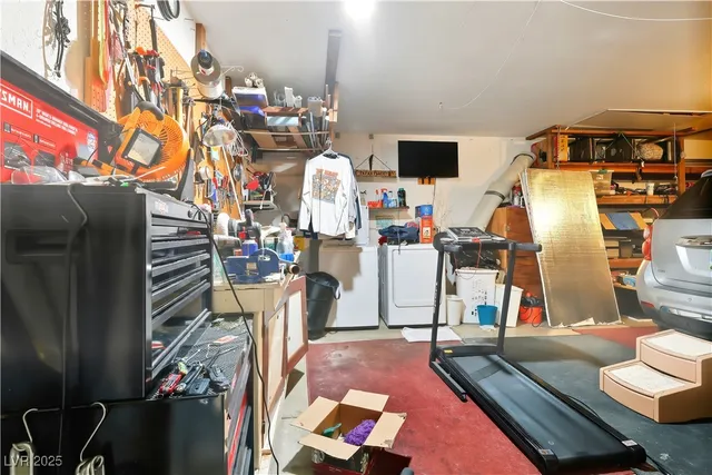 $299,990 | 2823 Biscaya Drive, Laughlin, NV 89029