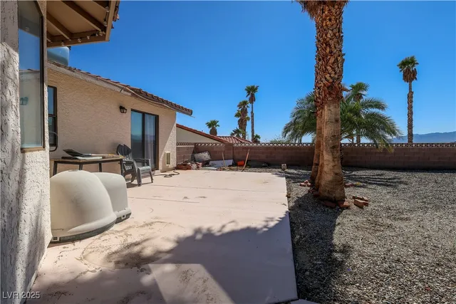 $299,990 | 2823 Biscaya Drive, Laughlin, NV 89029