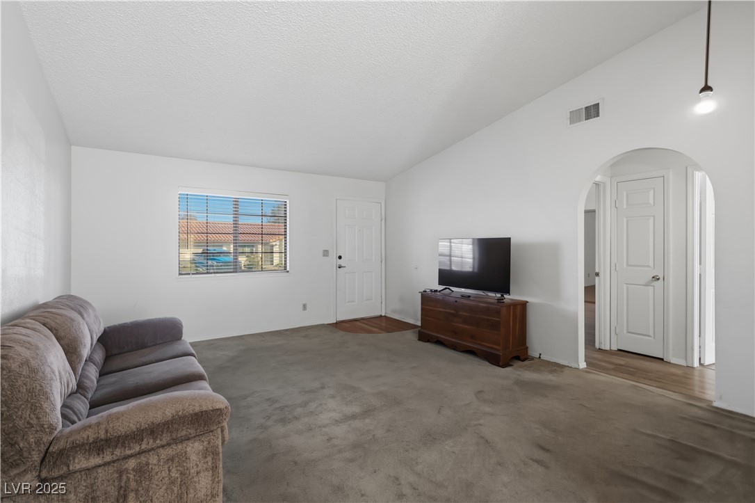 2823 Biscaya Drive Laughlin, NV 89029 - Photo 4 of 28