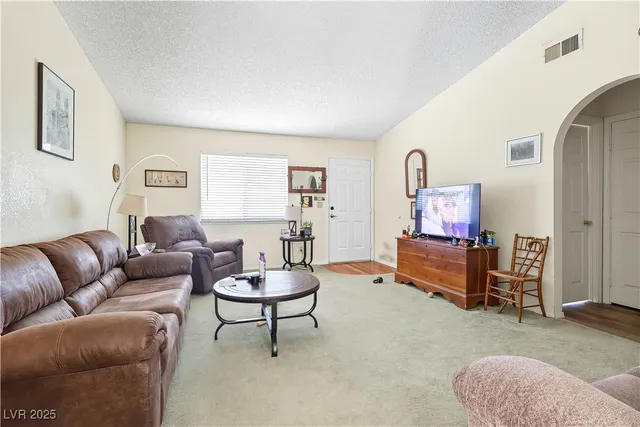 $299,990 | 2823 Biscaya Drive, Laughlin, NV 89029