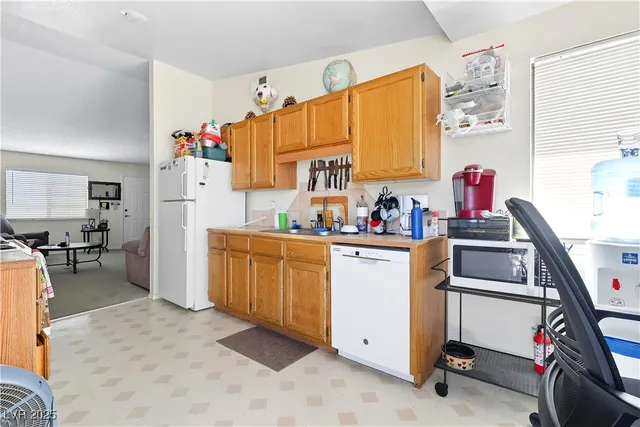 $299,990 | 2823 Biscaya Drive, Laughlin, NV 89029