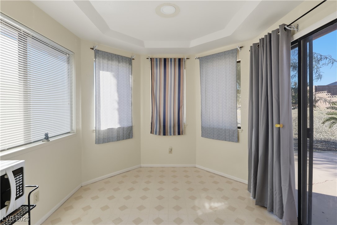 2823 Biscaya Drive Laughlin, NV 89029 - Photo 9 of 28