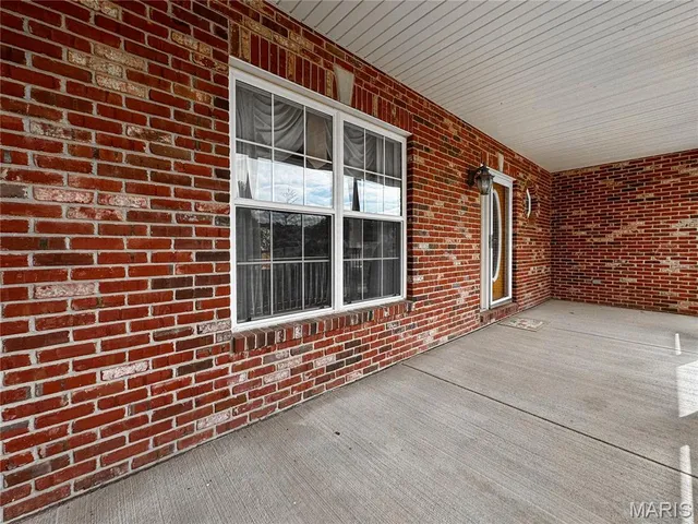 $397,000 | 3707 Clover Dell Lane, Waterloo, IL 62298