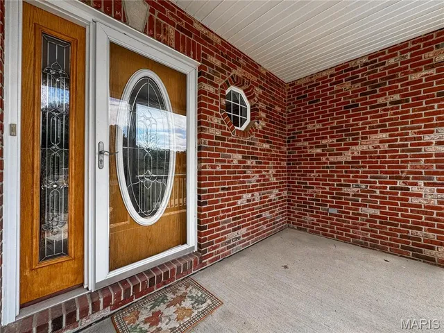 $397,000 | 3707 Clover Dell Lane, Waterloo, IL 62298