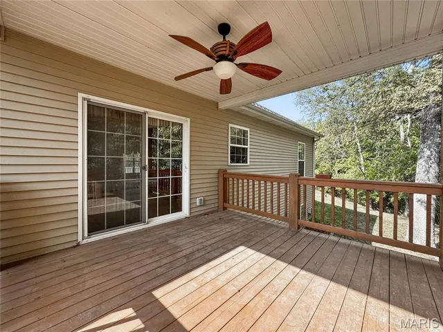 $397,000 | 3707 Clover Dell Lane, Waterloo, IL 62298