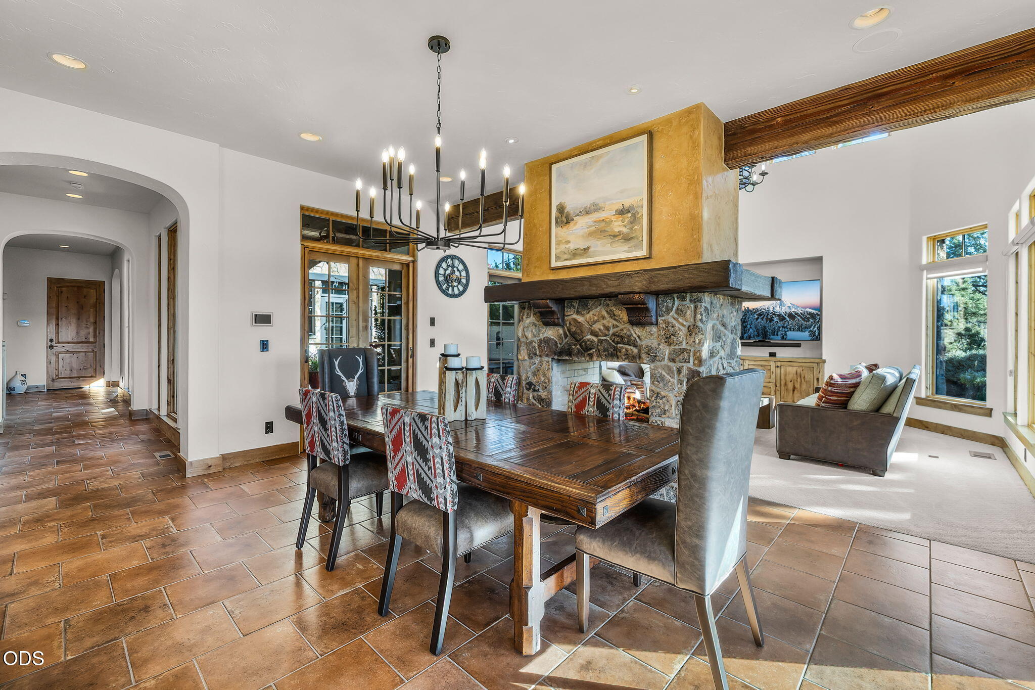 22887 Ghost Tree Lane Bend, OR 97701 - Photo 20 of 62