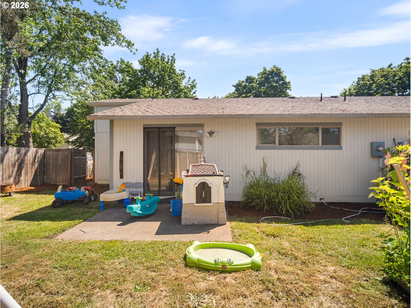 933 Southeast Rene Avenue Gresham, OR 97080 - Photo 9 of 29 Unit #1