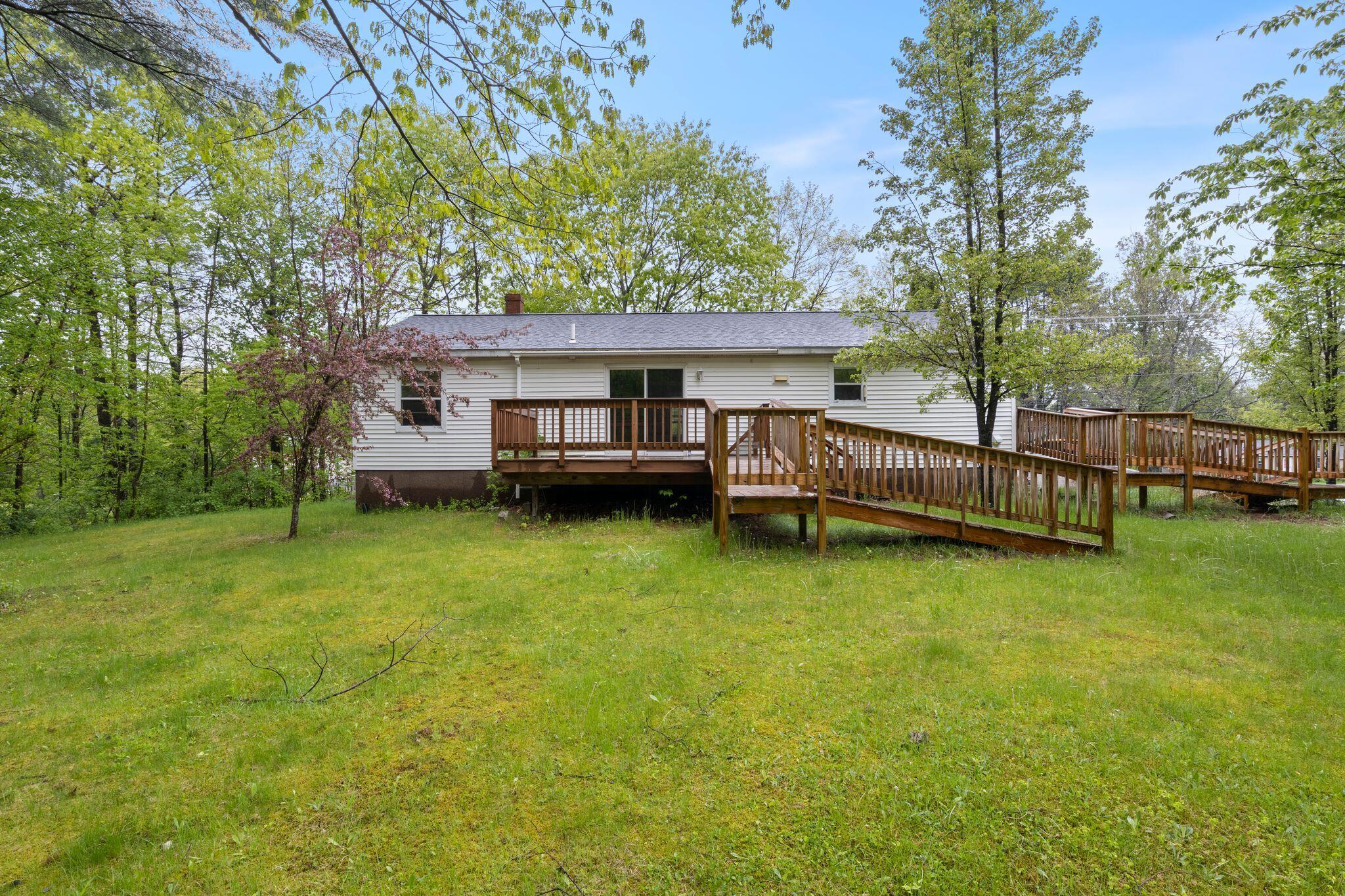 2040 Hotel Road Auburn, ME 04210 - Photo 31 of 37 2040_Hotel_Rd_096