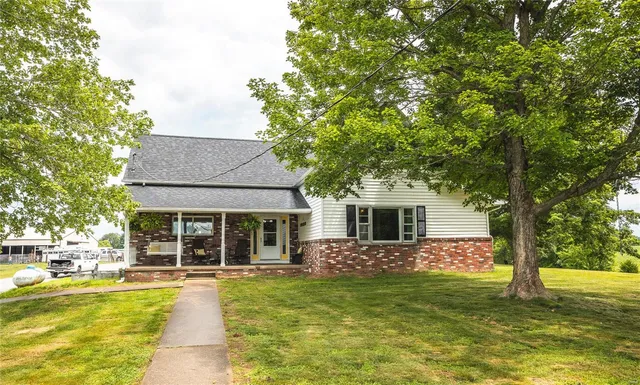 $815,000 | 3155 New Saratoga Road, Anna, IL 62906