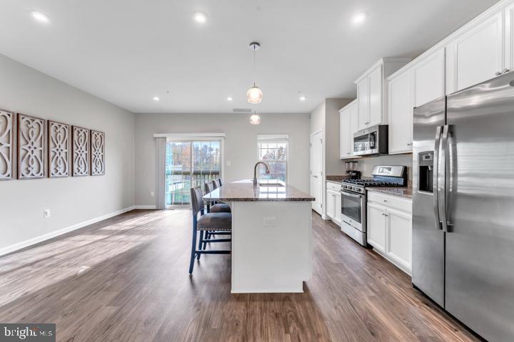 3063 Bretons Ridge Way Hanover, MD 21076 - Photo 6 of 36 Kitchen and Dining Area