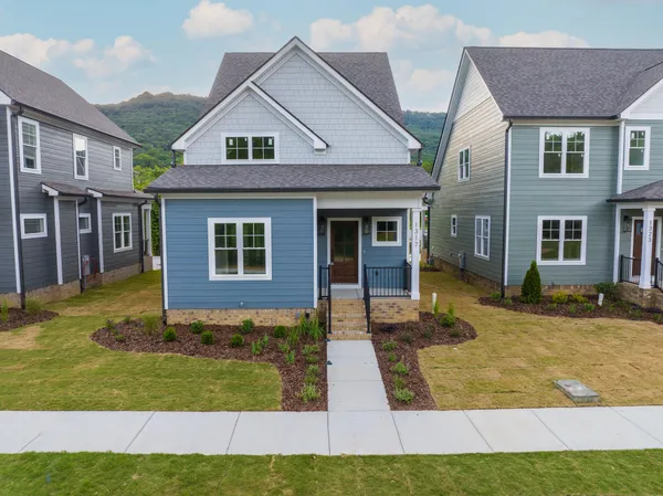 $499,000 | 1317 Thomas Avenue, Unit 8, Chattanooga, TN 37409