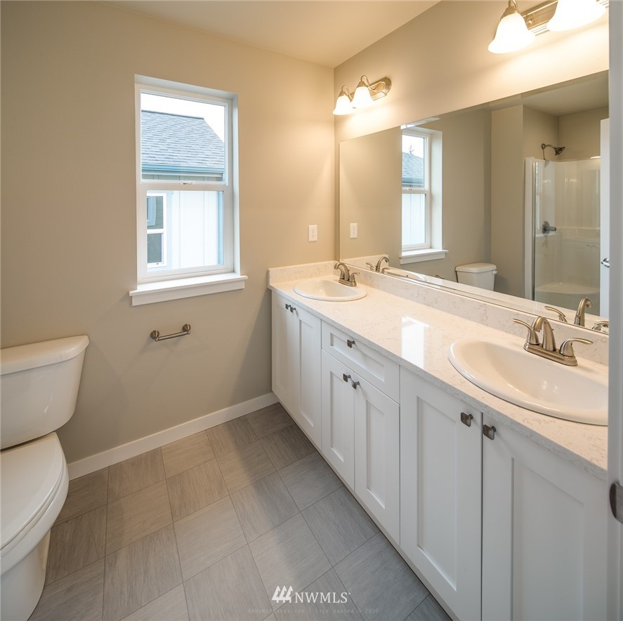 2065 Roxy Loop Ferndale, WA 98248 - Photo 17 of 37 Gallery Image 17