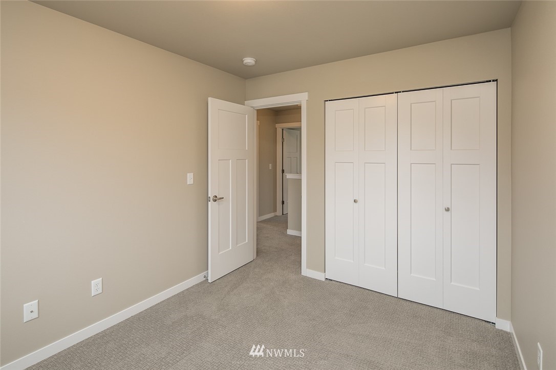 2065 Roxy Loop Ferndale, WA 98248 - Photo 20 of 37 Gallery Image 20