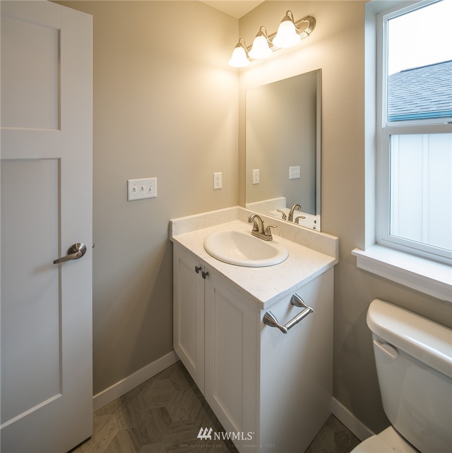 2065 Roxy Loop Ferndale, WA 98248 - Photo 23 of 37 Gallery Image 23