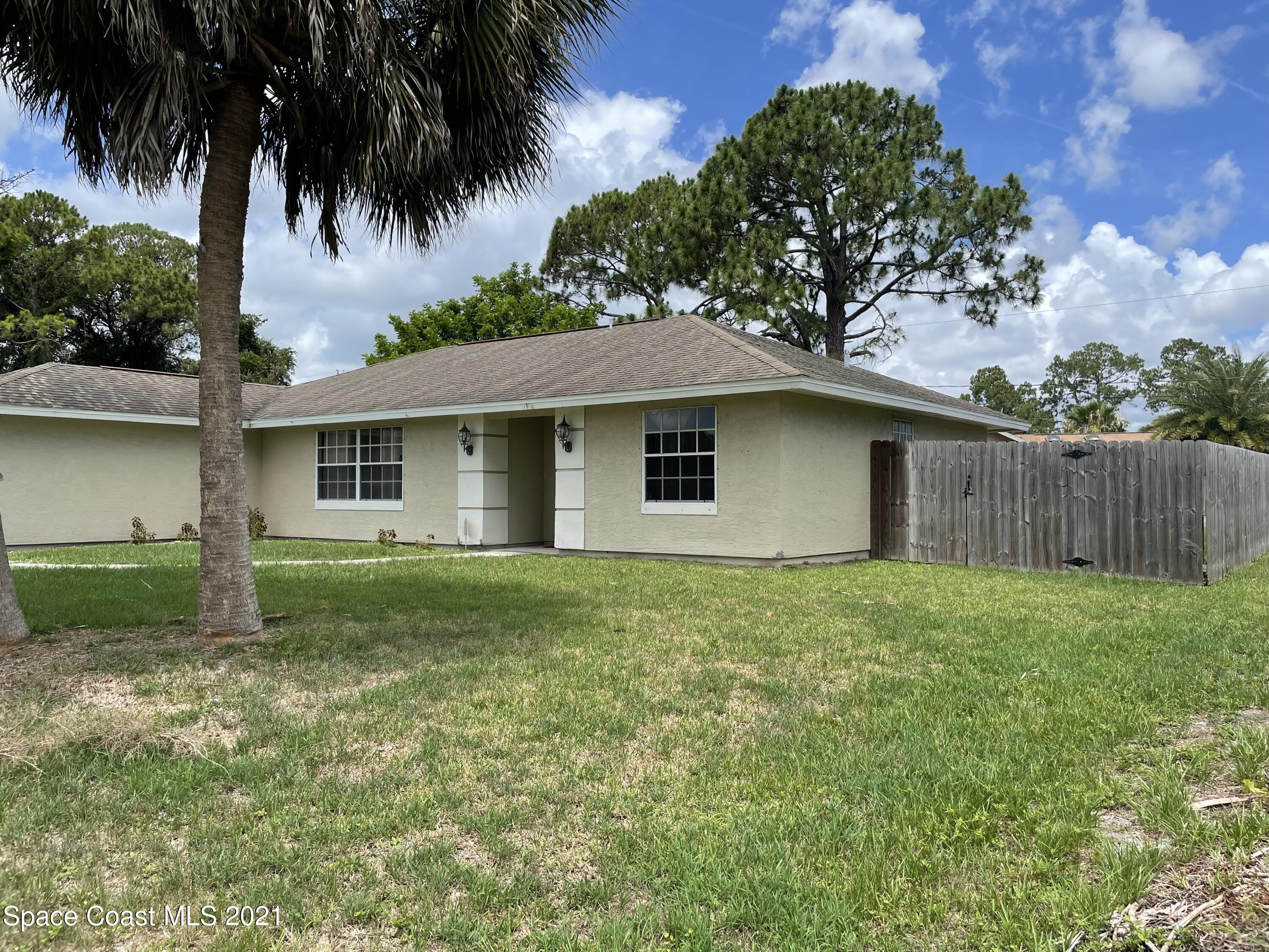 461 Godfrey Road Southeast Palm Bay, FL 32909 - Photo 9 of 11 IMG_4941