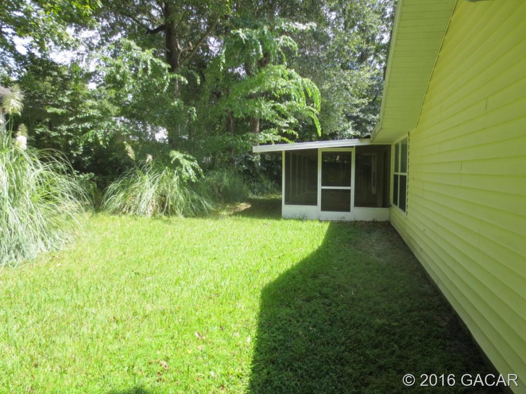 10644 Northwest 9th Road Gainesville, FL 32606 - Photo 10 of 14 Back Yard