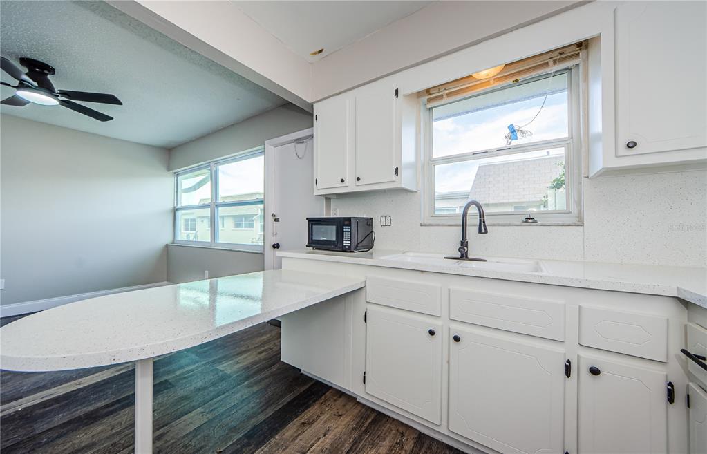 6935 Monte Carlo Pinellas Park, FL 33781 - Photo 17 of 36