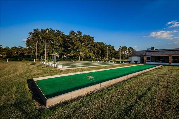 a view of a tennis court