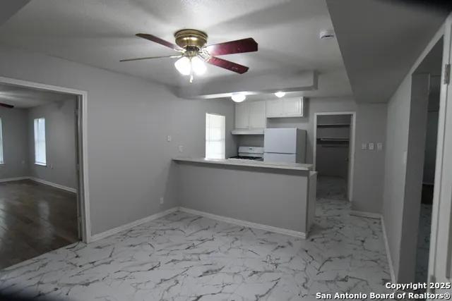 $1,550 | 4406 Sun Vista Lane, San Antonio, TX 78217