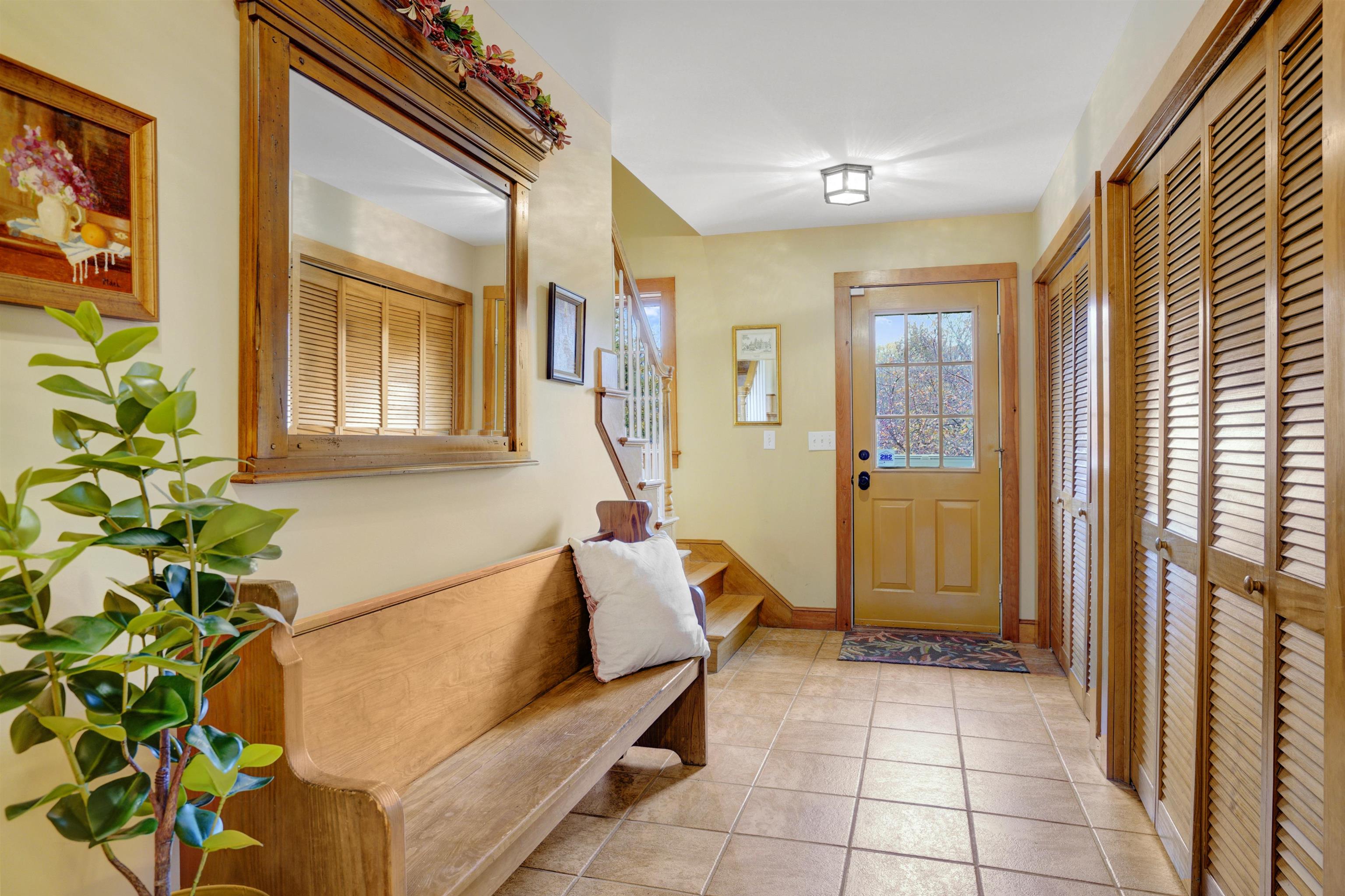 27 Green Road Amherst, NH 03031 - Photo 13 of 40