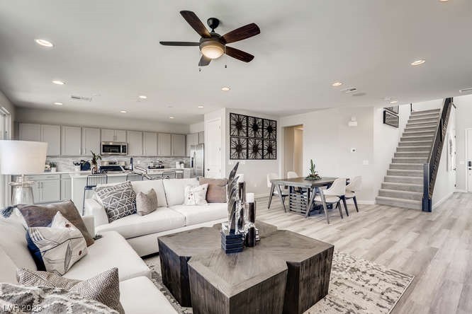 2740 Sweeping Palm Road North Las Vegas, NV 89086 - Photo 10 of 47