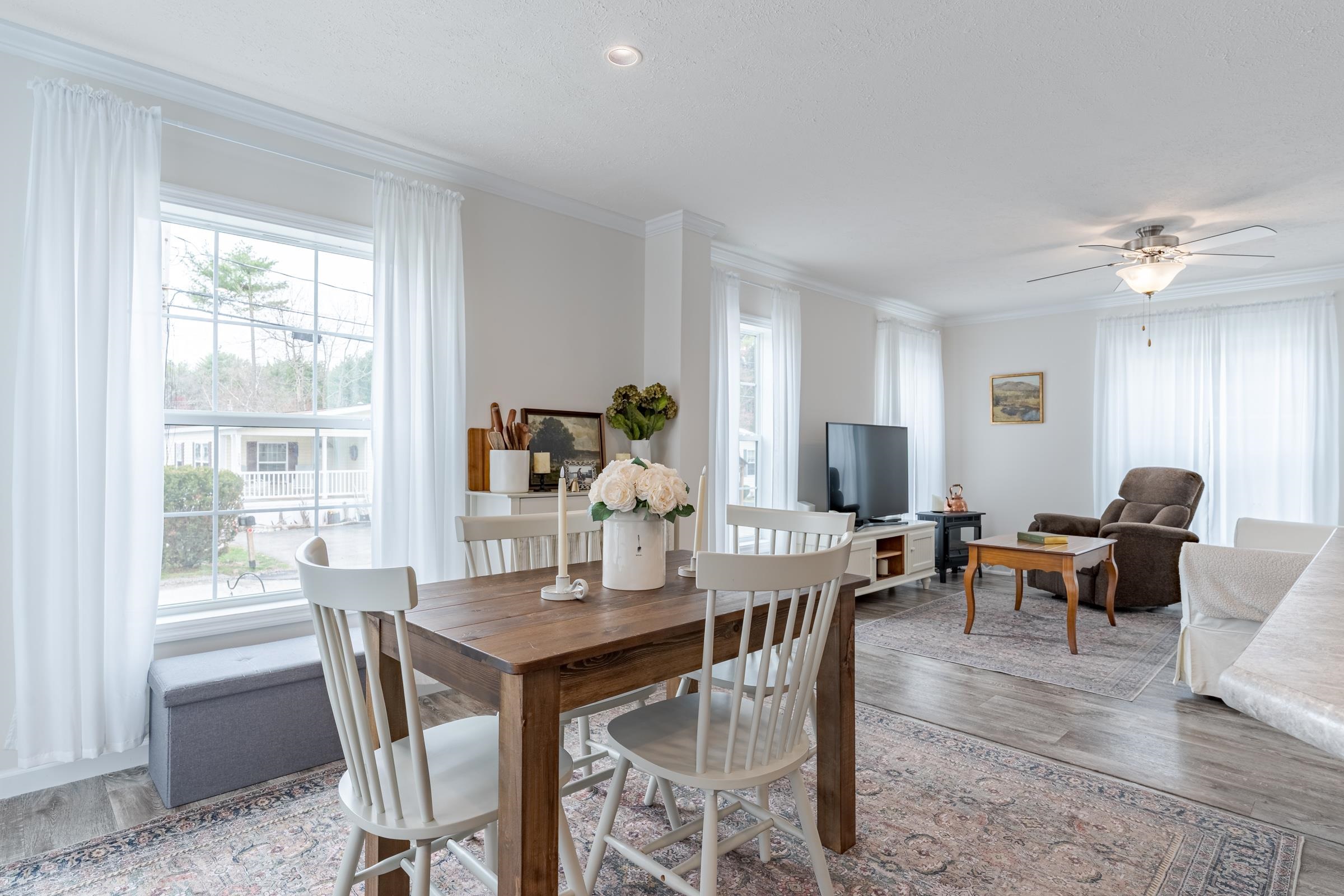 104 Robin Hood Lane Exeter, NH 03833 - Photo 4 of 38