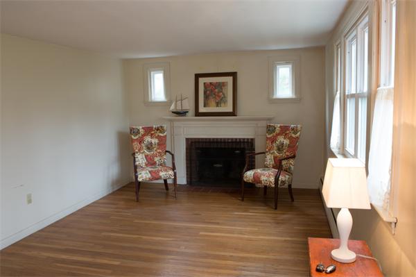 4 Higgins Road Marblehead, MA 01945 - Photo 5 of 15