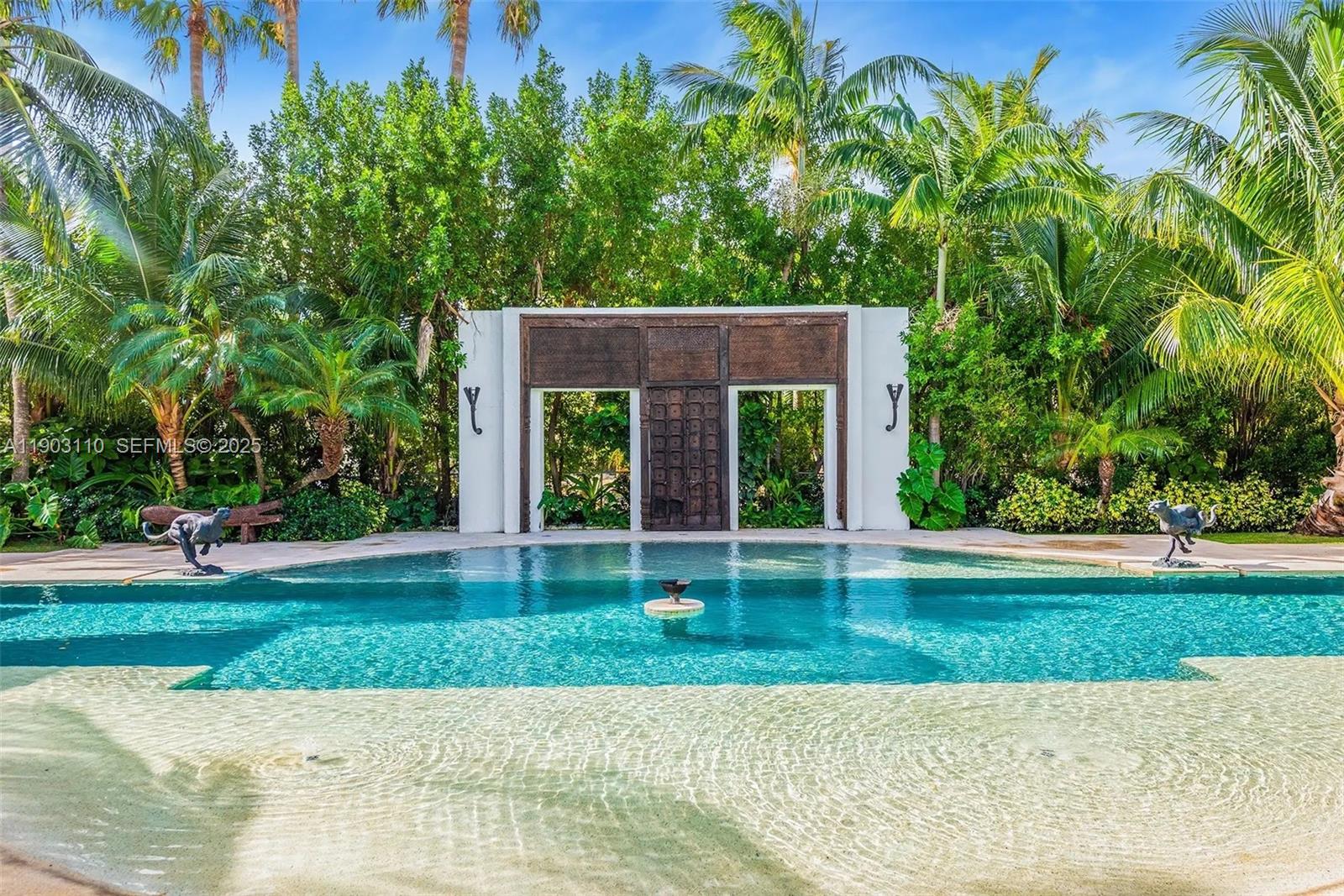 60 Ocean Front Drive Key Largo, FL 33037 - Photo 16 of 69