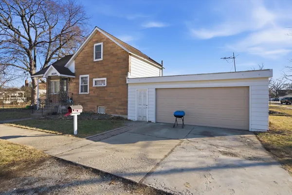 $155,000 | 18309 Grant Street, Lansing, IL 60438