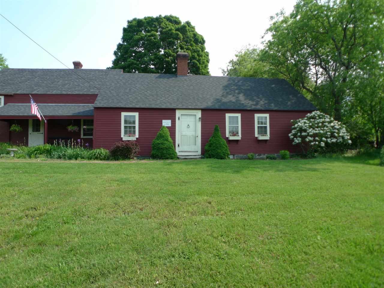 57 Lovell Road Stratham, NH 03885 - Photo 2 of 40