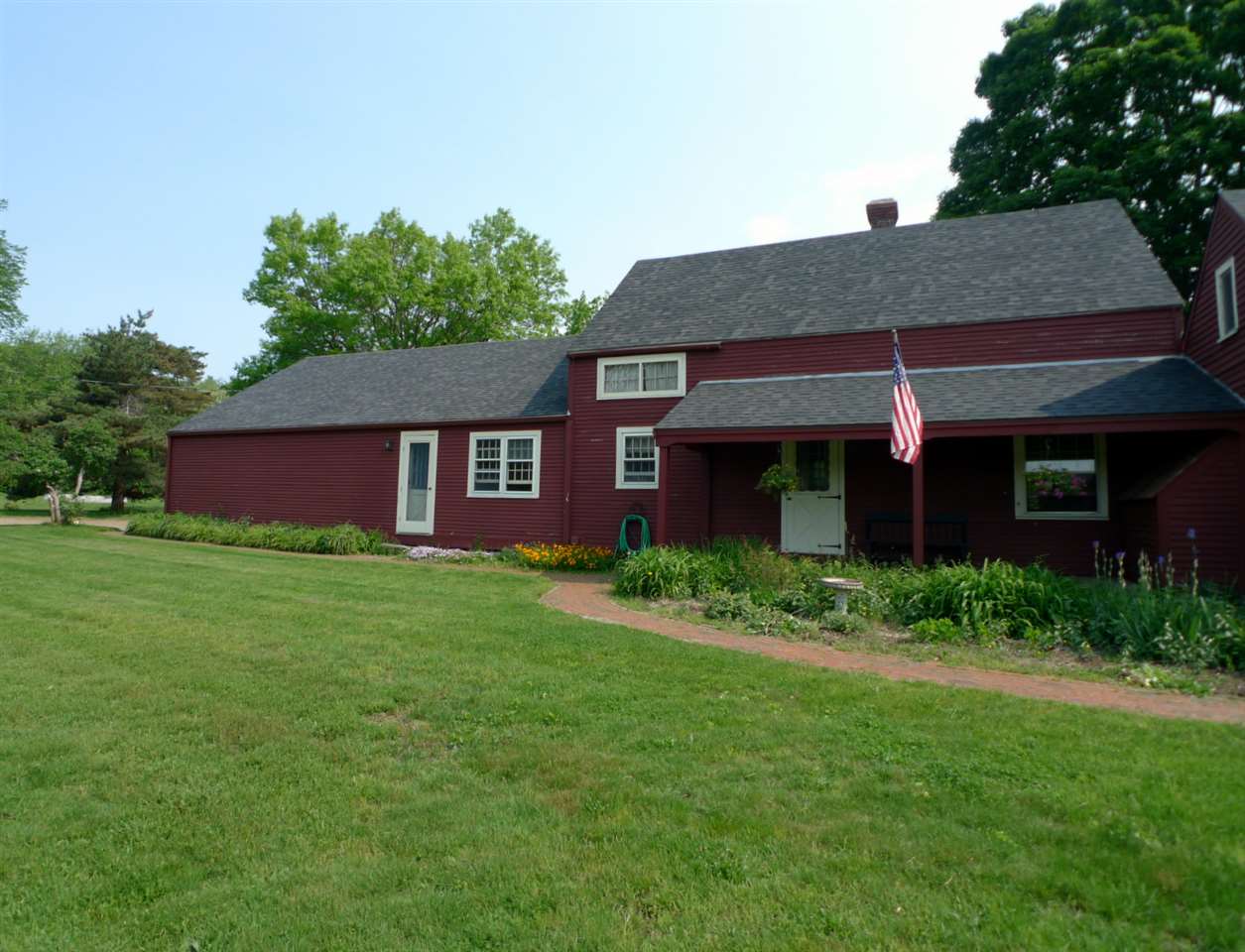 57 Lovell Road Stratham, NH 03885 - Photo 3 of 40