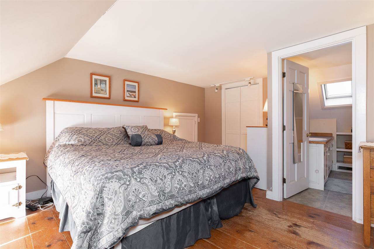 57 Lovell Road Stratham, NH 03885 - Photo 24 of 40