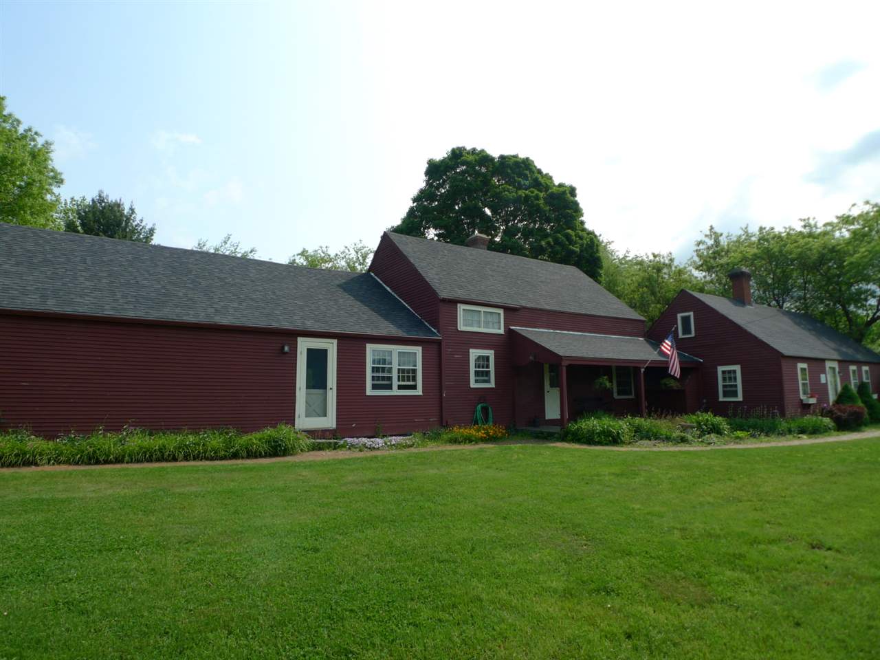 57 Lovell Road Stratham, NH 03885 - Photo 5 of 40
