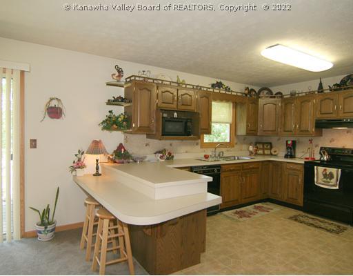 892 Bryce Street Elkview, WV 25071 - Photo 4 of 8 Kitchen.