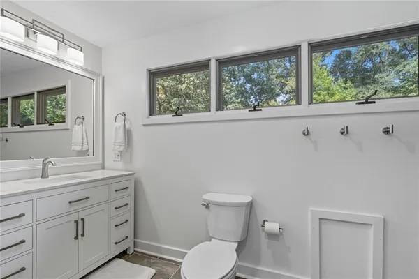 a view of a room with an empty space
