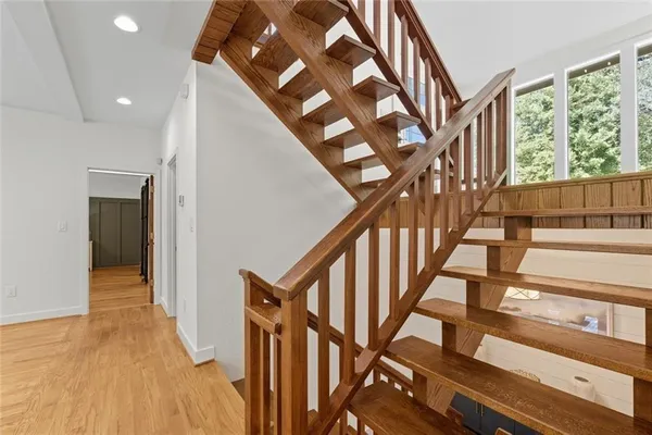 $1,799,000 | 3680 Lamplighters Cove Road, Gainesville, GA 30504