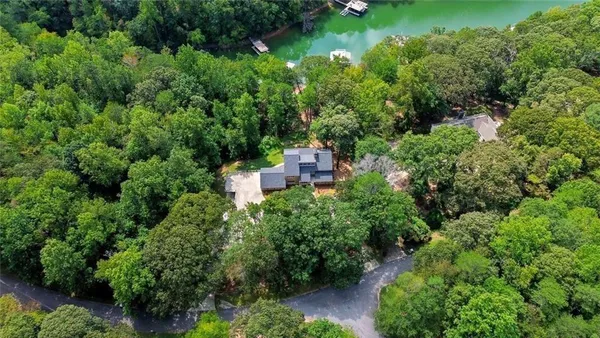 $1,799,000 | 3680 Lamplighters Cove Road, Gainesville, GA 30504