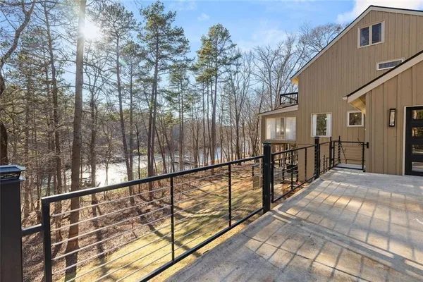 $1,799,000 | 3680 Lamplighters Cove Road, Gainesville, GA 30504