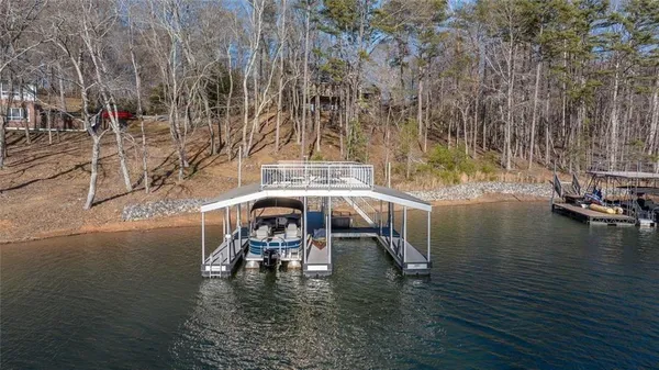 $1,799,000 | 3680 Lamplighters Cove Road, Gainesville, GA 30504
