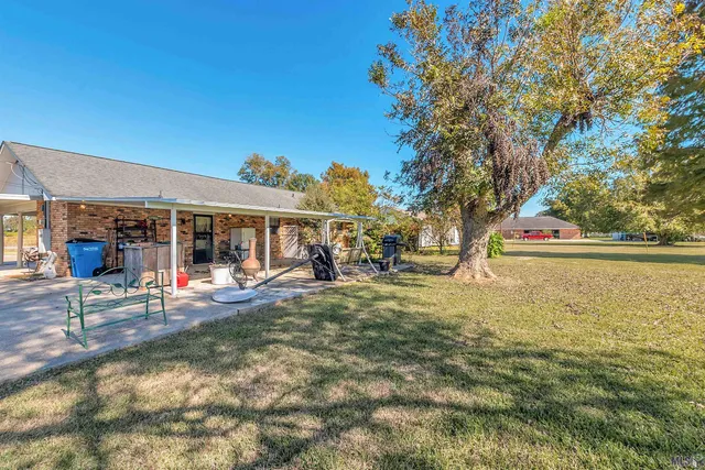 $230,000 | 6800 Parlange Lane, New Roads, LA 70760