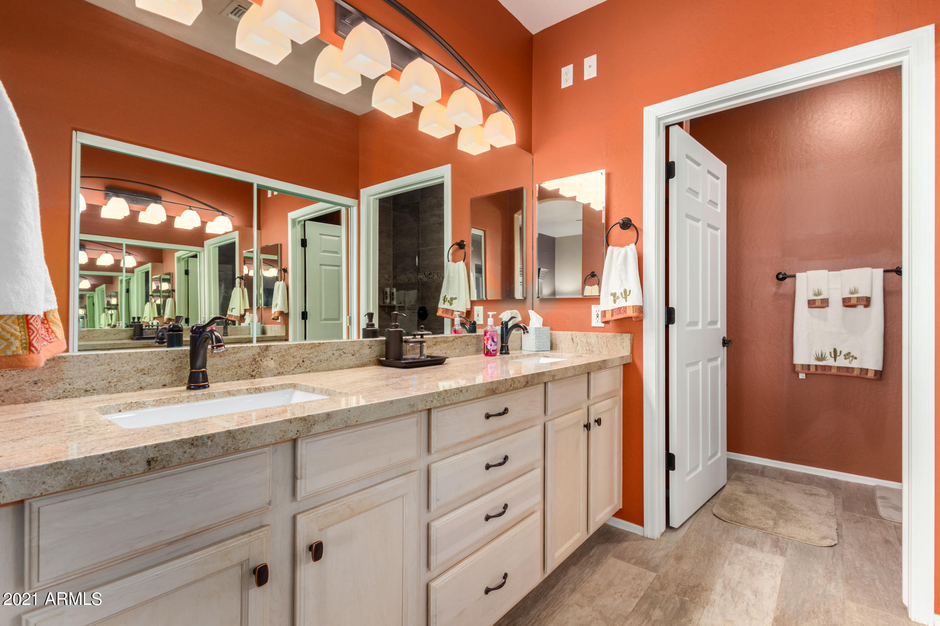 5450 East McLellan Road, Unit 147 Mesa, AZ 85205 - Photo 13 of 23 mclellan 16 mstr bath