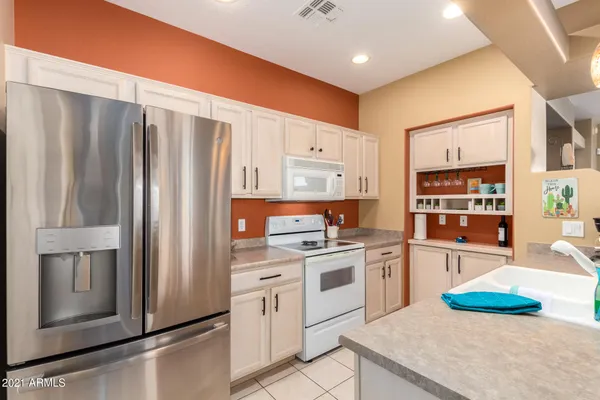 $1,900 | 5450 East McLellan Road, Unit 147, Mesa, AZ 85205