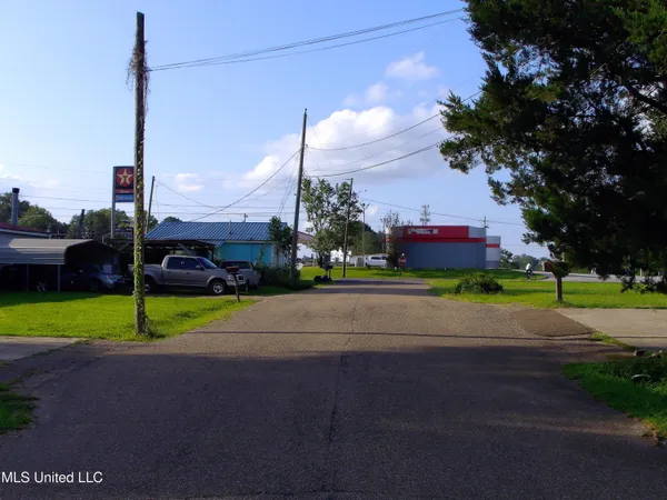 $55,000 | Southwest Street, Forest, MS 39074