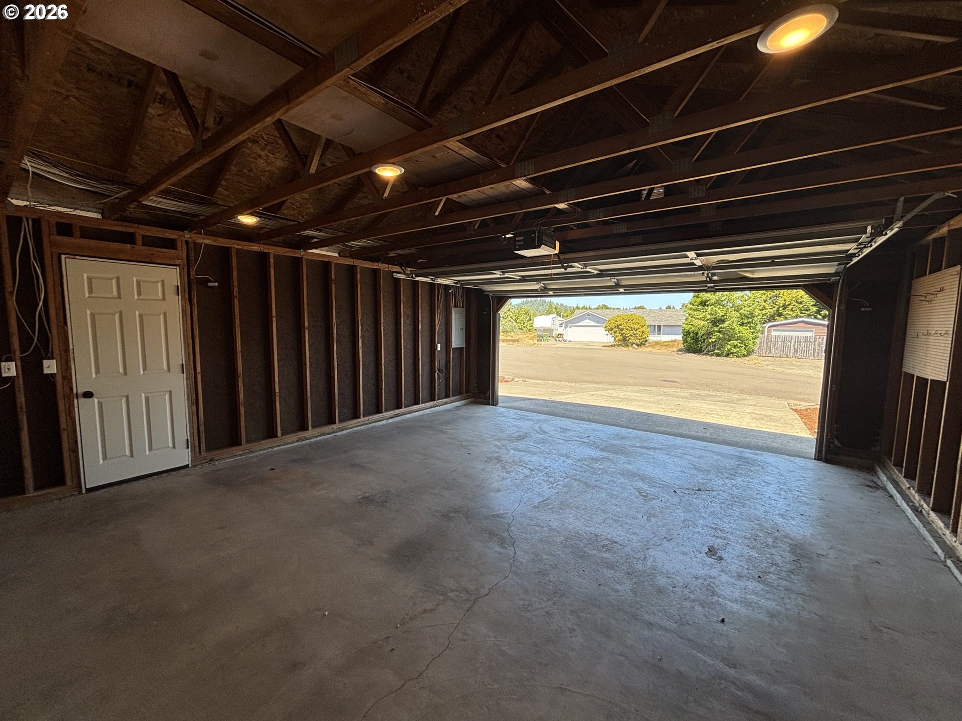 1445 Yew Street Florence, OR 97439 - Photo 30 of 34