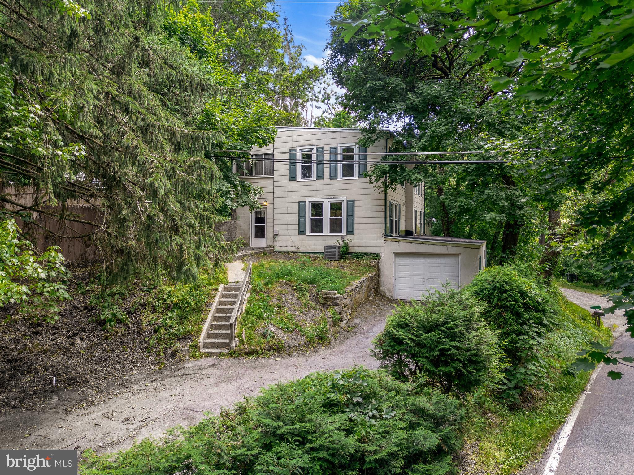 108 Poplar Road Fleetwood, PA 19522 - Photo 1 of 46 108 Poplar Road