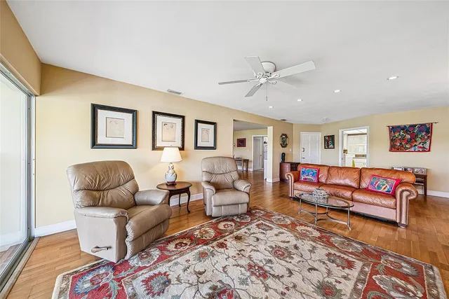 $1,095,000 | 478 Tequesta Drive, Unit 206, Jupiter, FL 33469