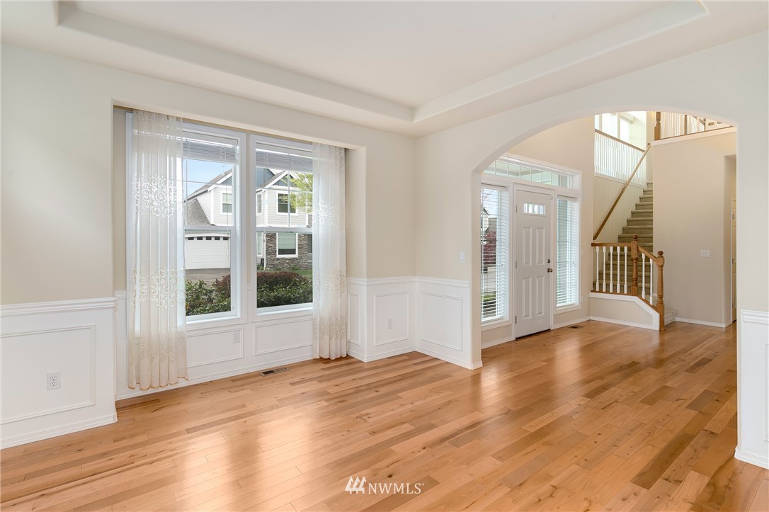 7059 Compass Street Southeast Lacey, WA 98513 - Photo 4 of 25 Gallery Image 4
