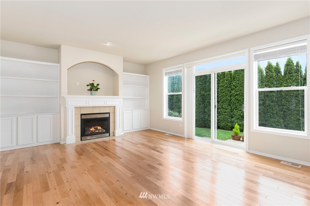 7059 Compass Street Southeast Lacey, WA 98513 - Photo 7 of 25 Gallery Image 7